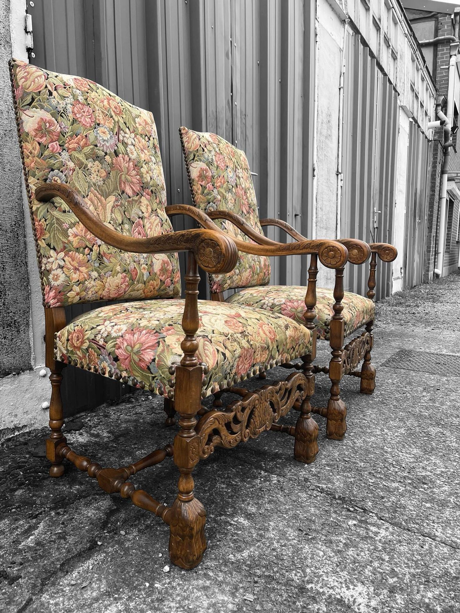 Pair of large ceremonial armchairs in Louis XIII style with tapestry f