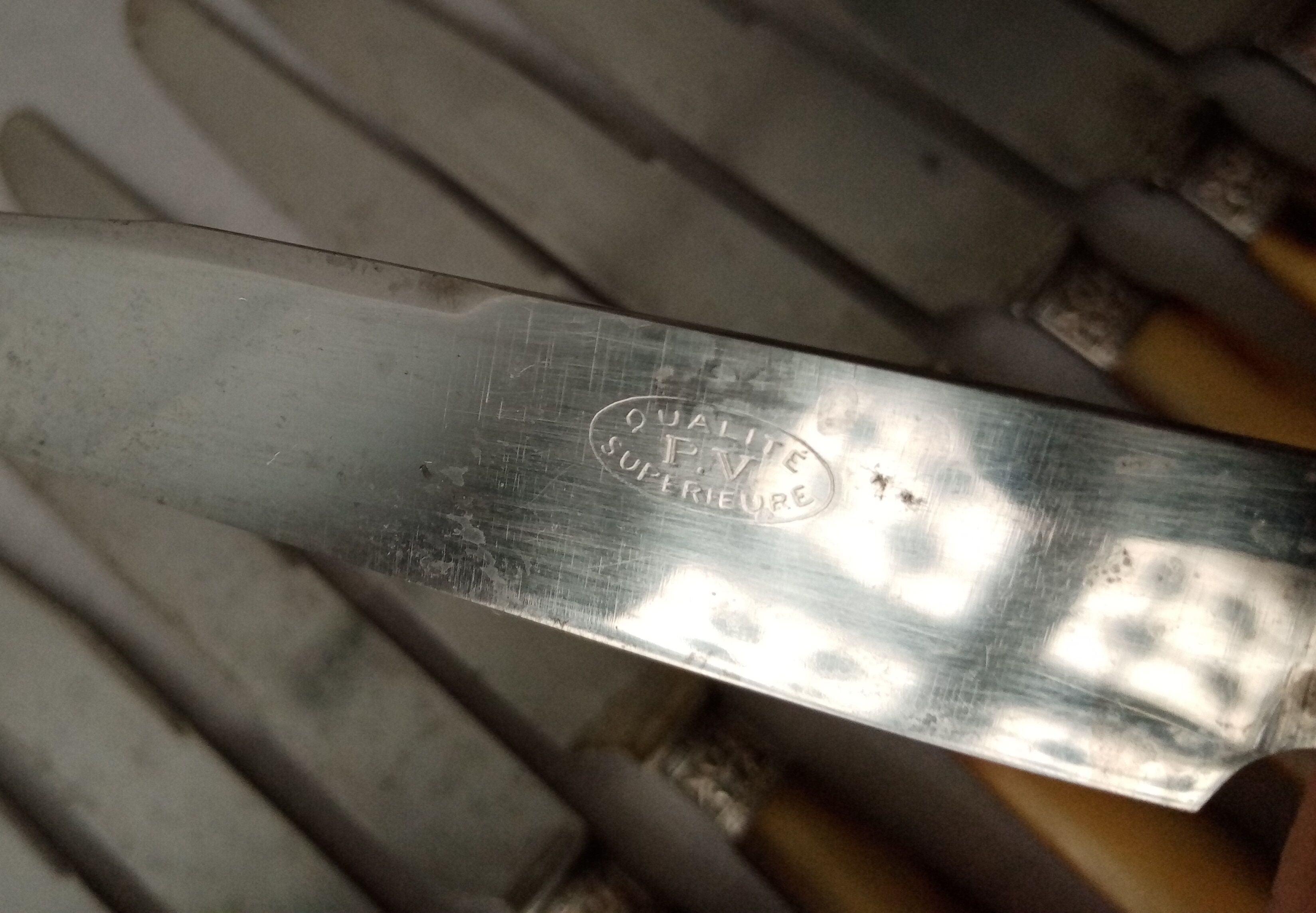 Box 12 old table knife blade steel blade Virole Louis XVI horn handle