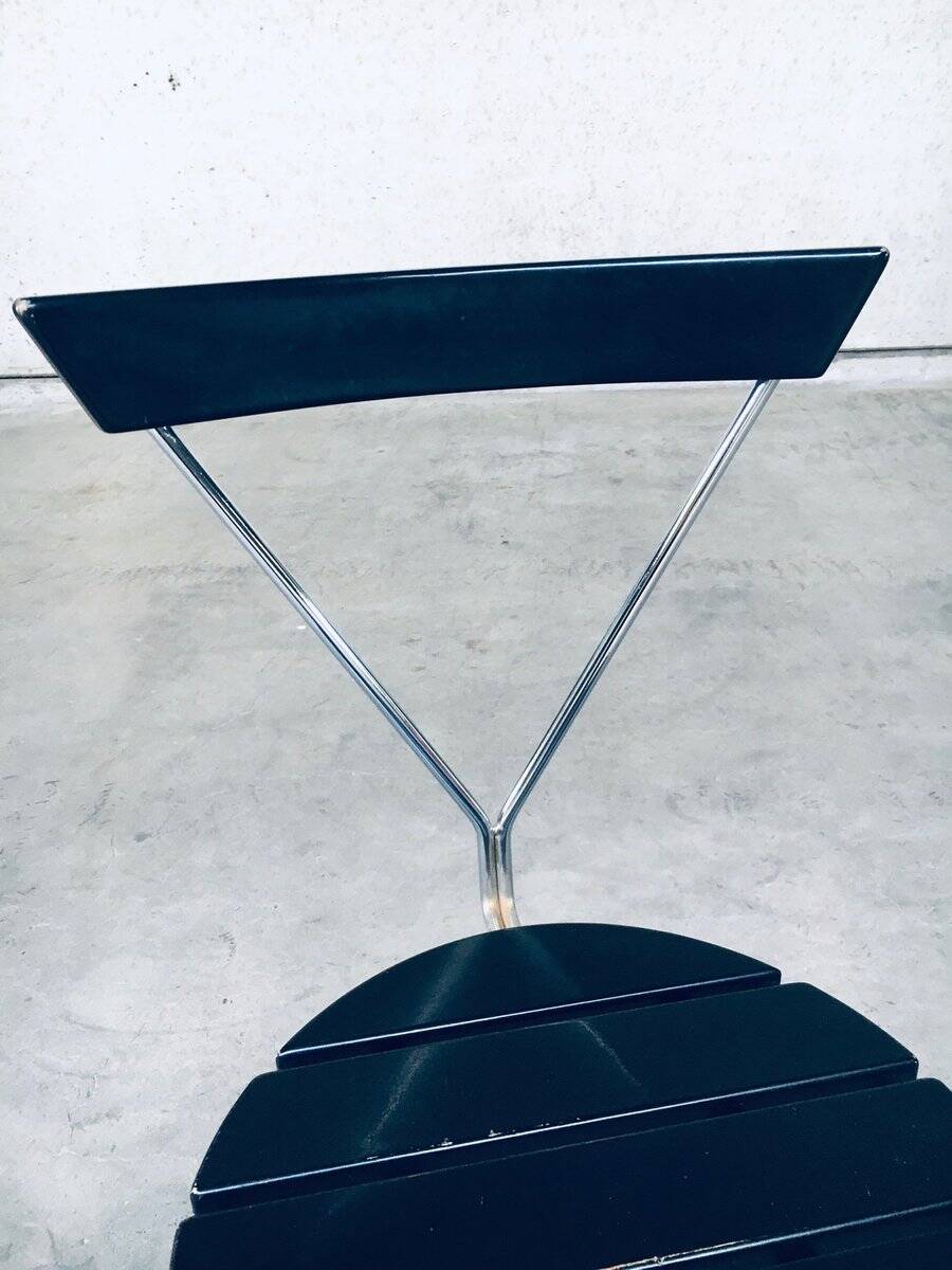Mid-Century Modern Slender Design Chair, Italy, 1970s