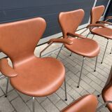 10x armchairs with arms, series 7 Butterfly Fritz Hansen by Arne Jacobsen in Cognac leather, in perfect condition.