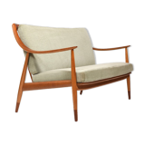 FD-146 Sofa by Orla Mølgaard and Peter Hvidt