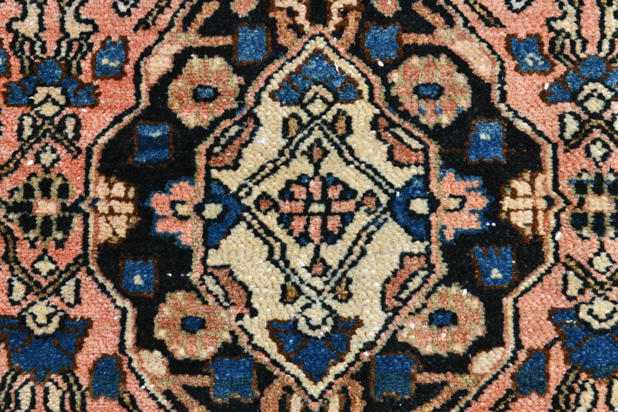 5x7 Peach Navy Blue Persian Area Rug, 142x209Cm