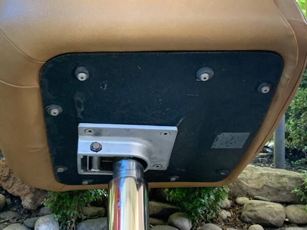Fauteuil pivotant modèle ''bridge'' de Airborne 1970