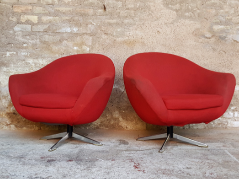 Paire de fauteuils coquilles