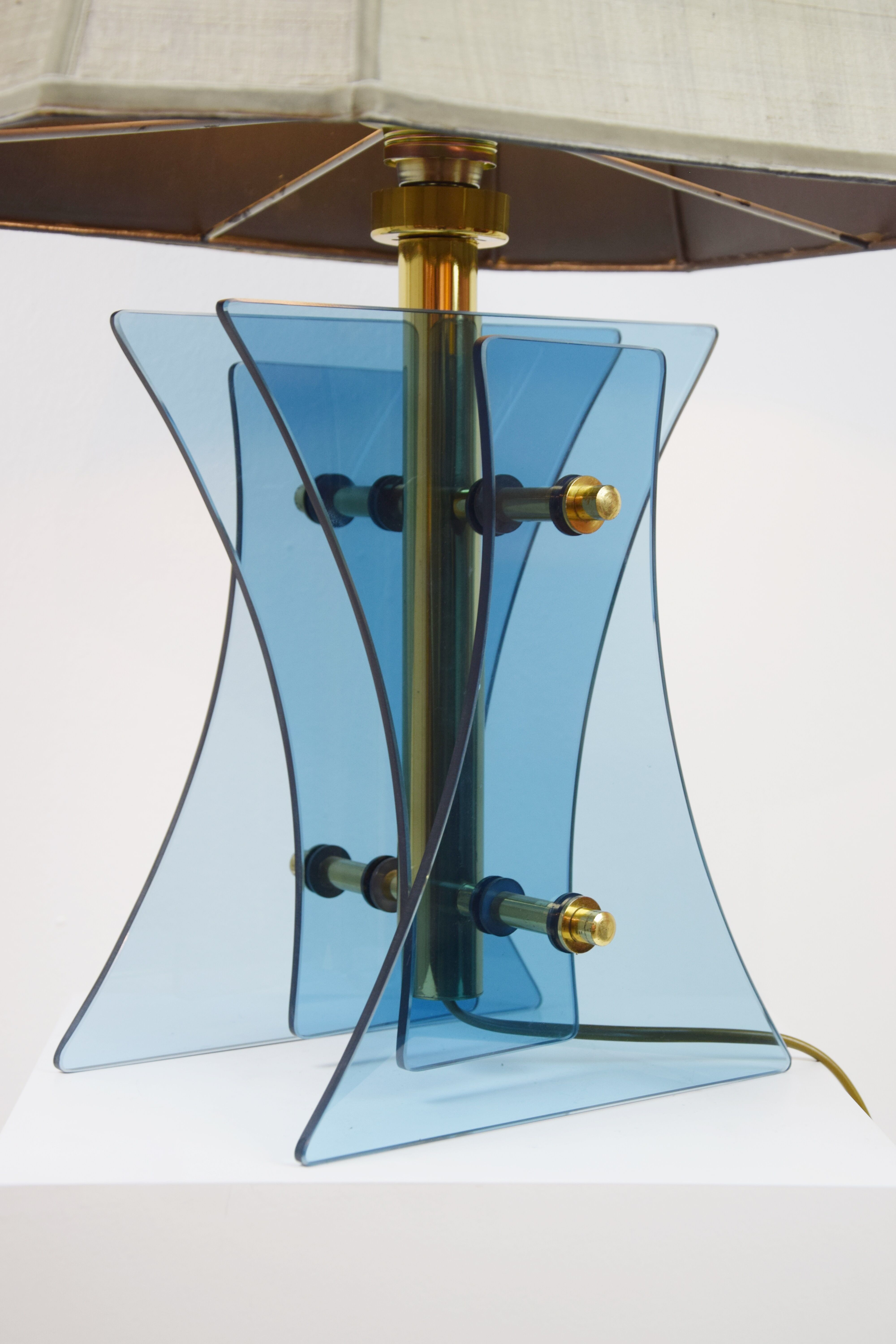 Lampe italienne, piètement en verre, années 60