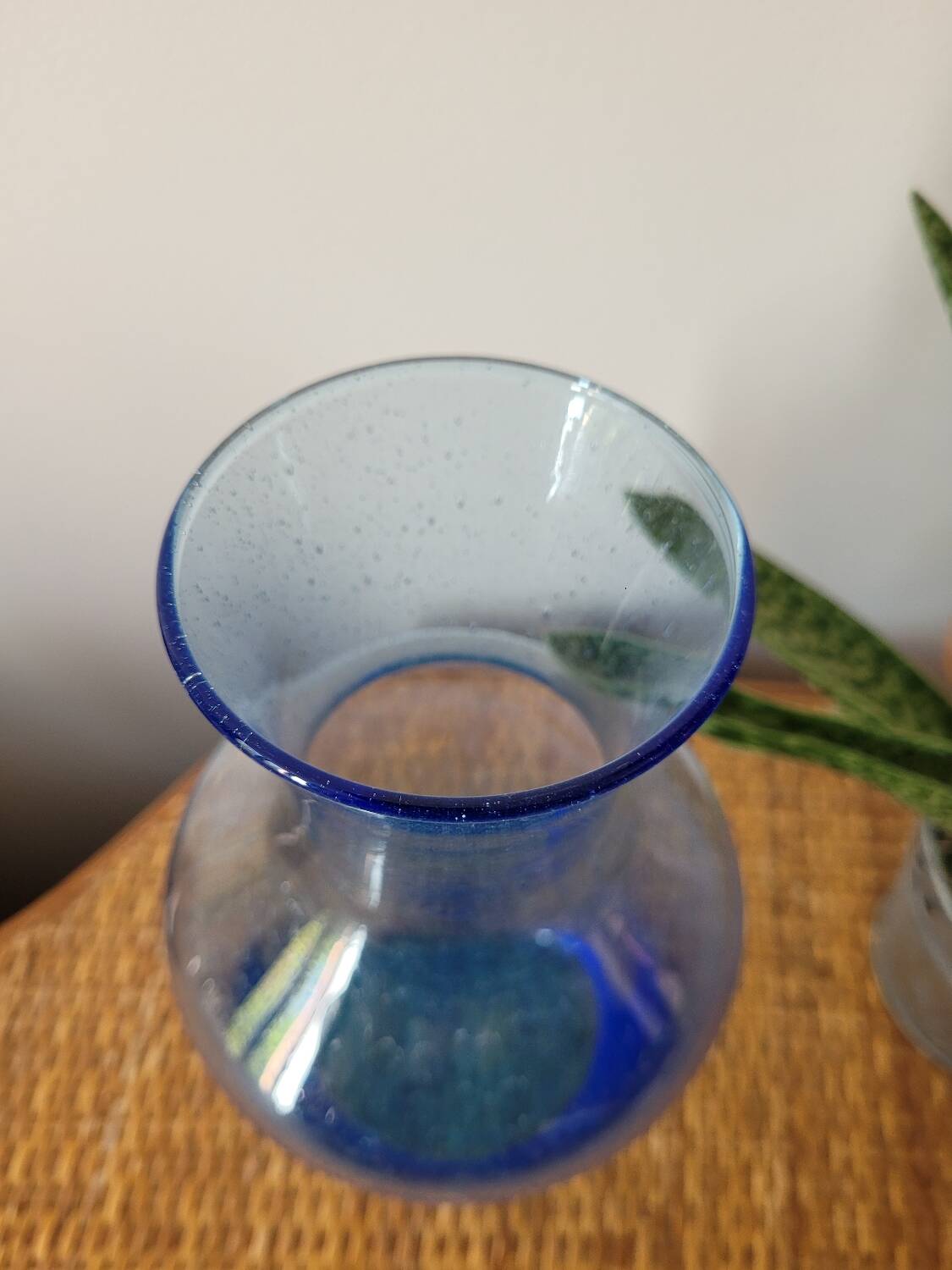 (Large) blue bubble bulb vase