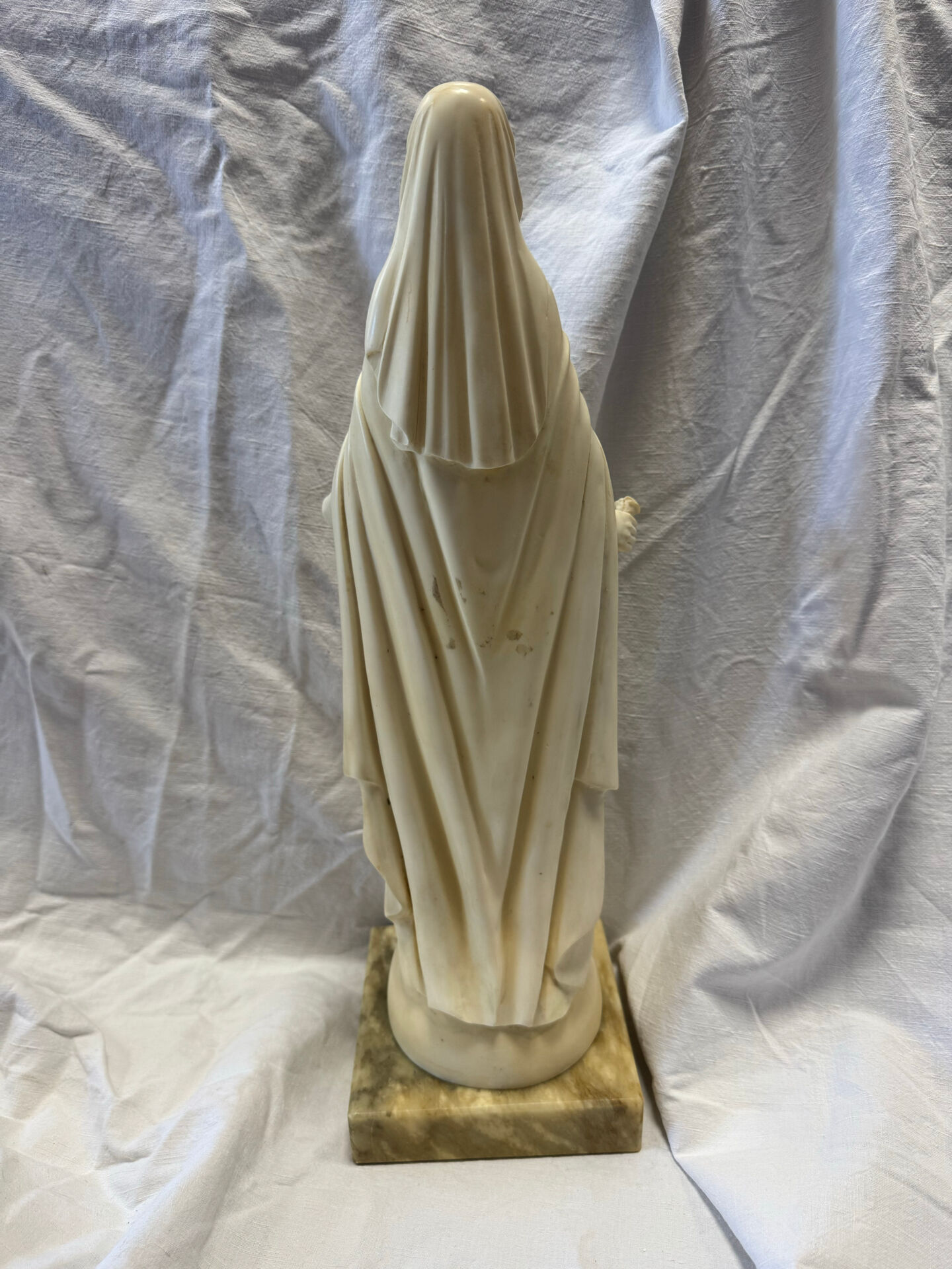 Virgin statue in resin