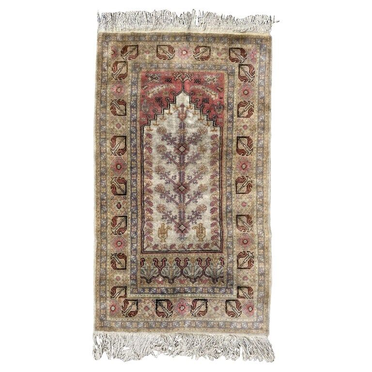 Vintage Turkish Kayseri carpet in silk and cotton 106x61 cm