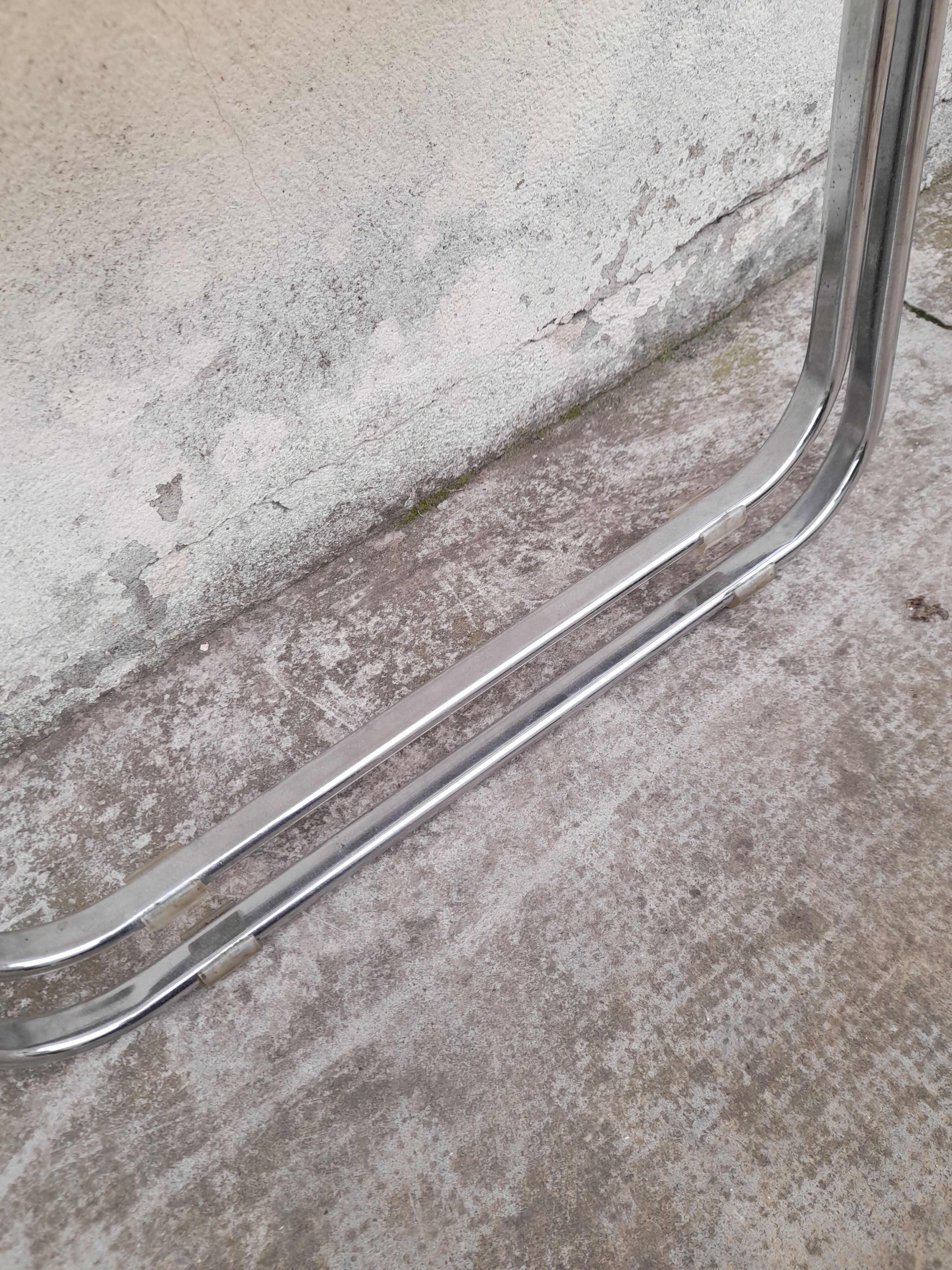 Chair "Plia" by Giancarlo Piretti for Castelli