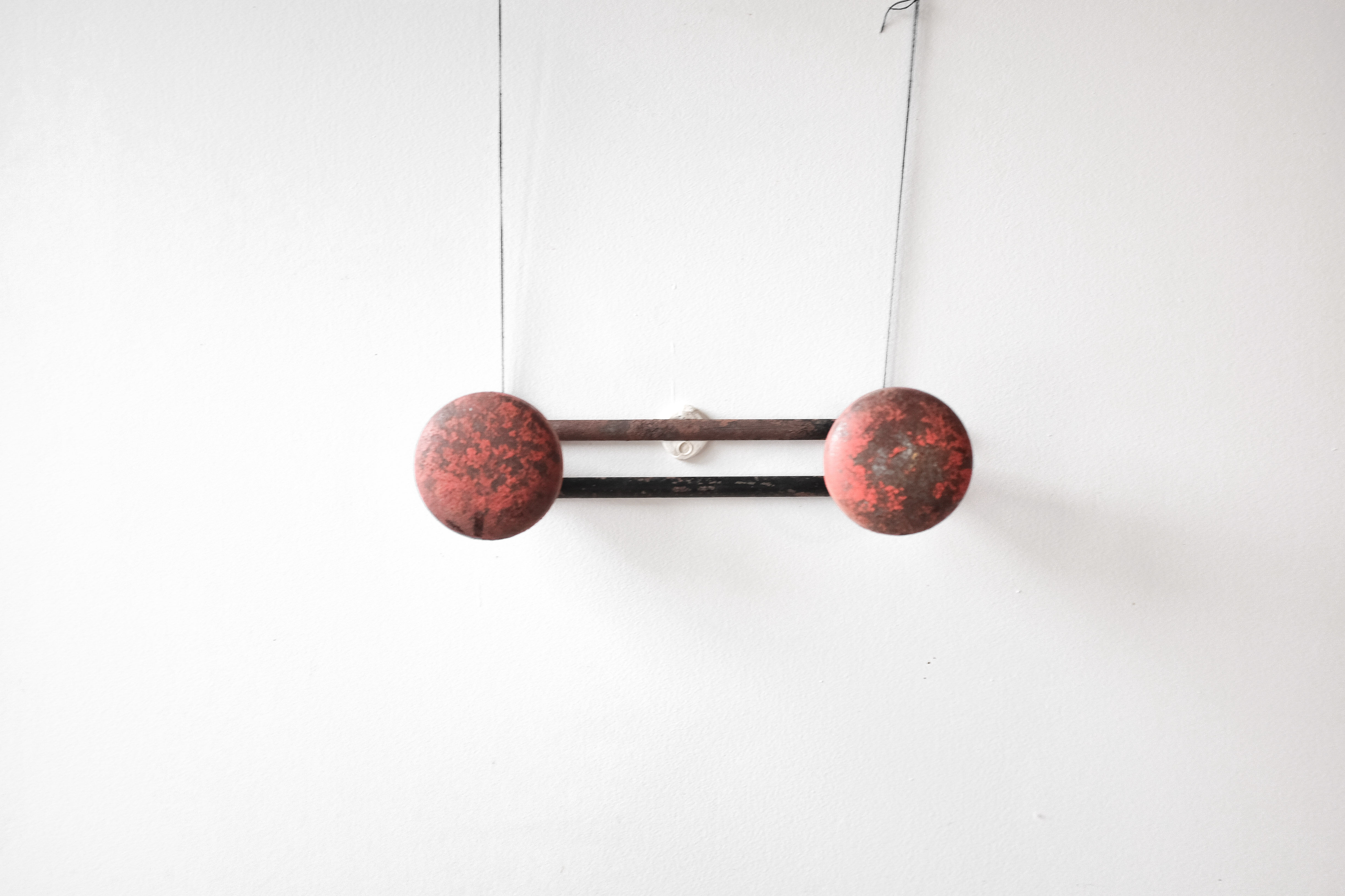 Coatrack, 2 red balls - 1950