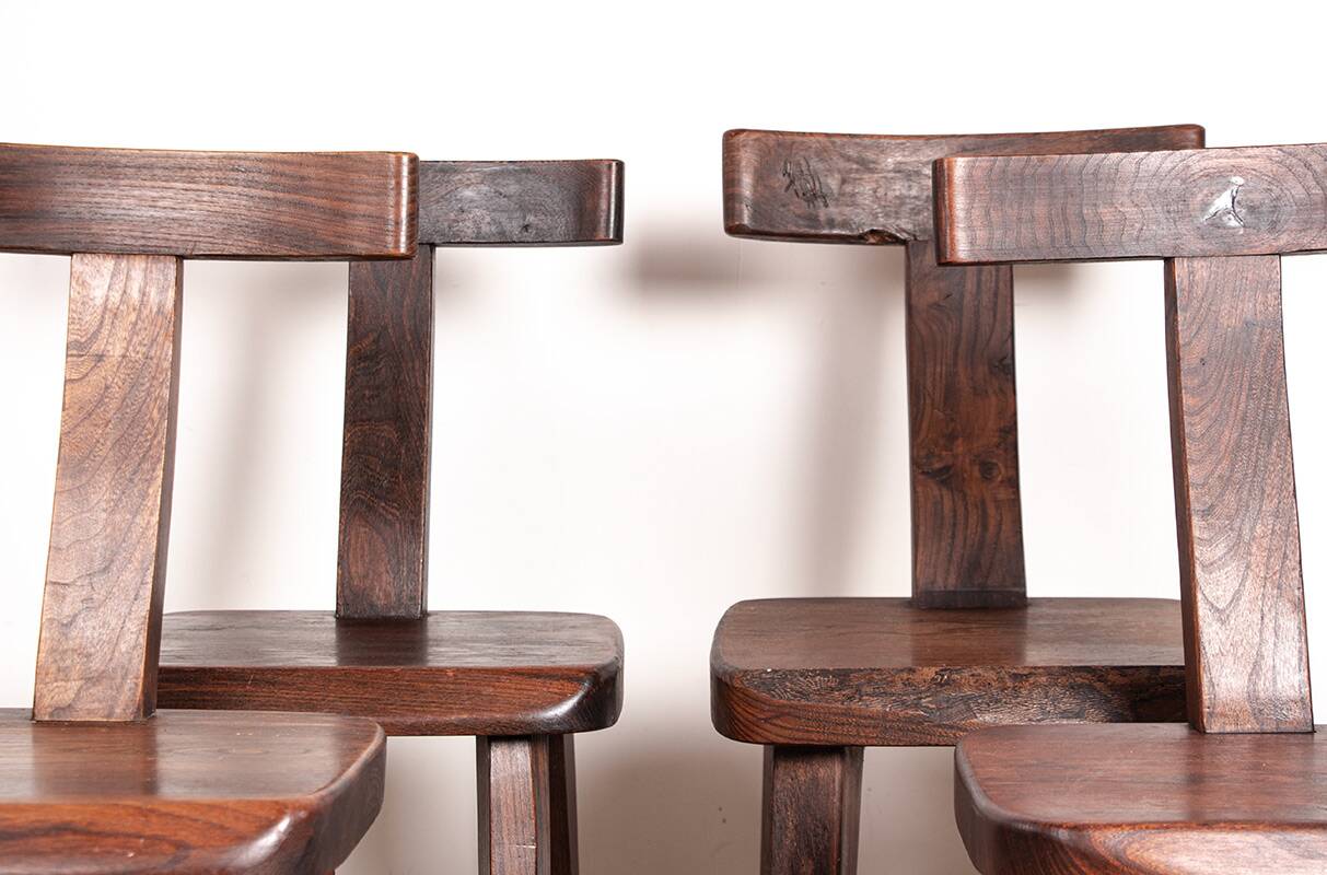Set of 4 Scandinavian chairs in solid Elm, model T in the style of Olavi Hannin.