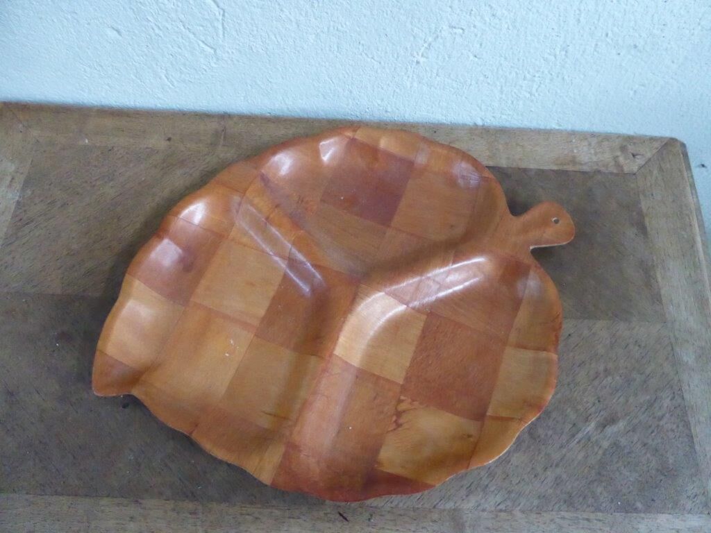Platter appetizer sheet, wooden, vintage 1970, 3 compartments