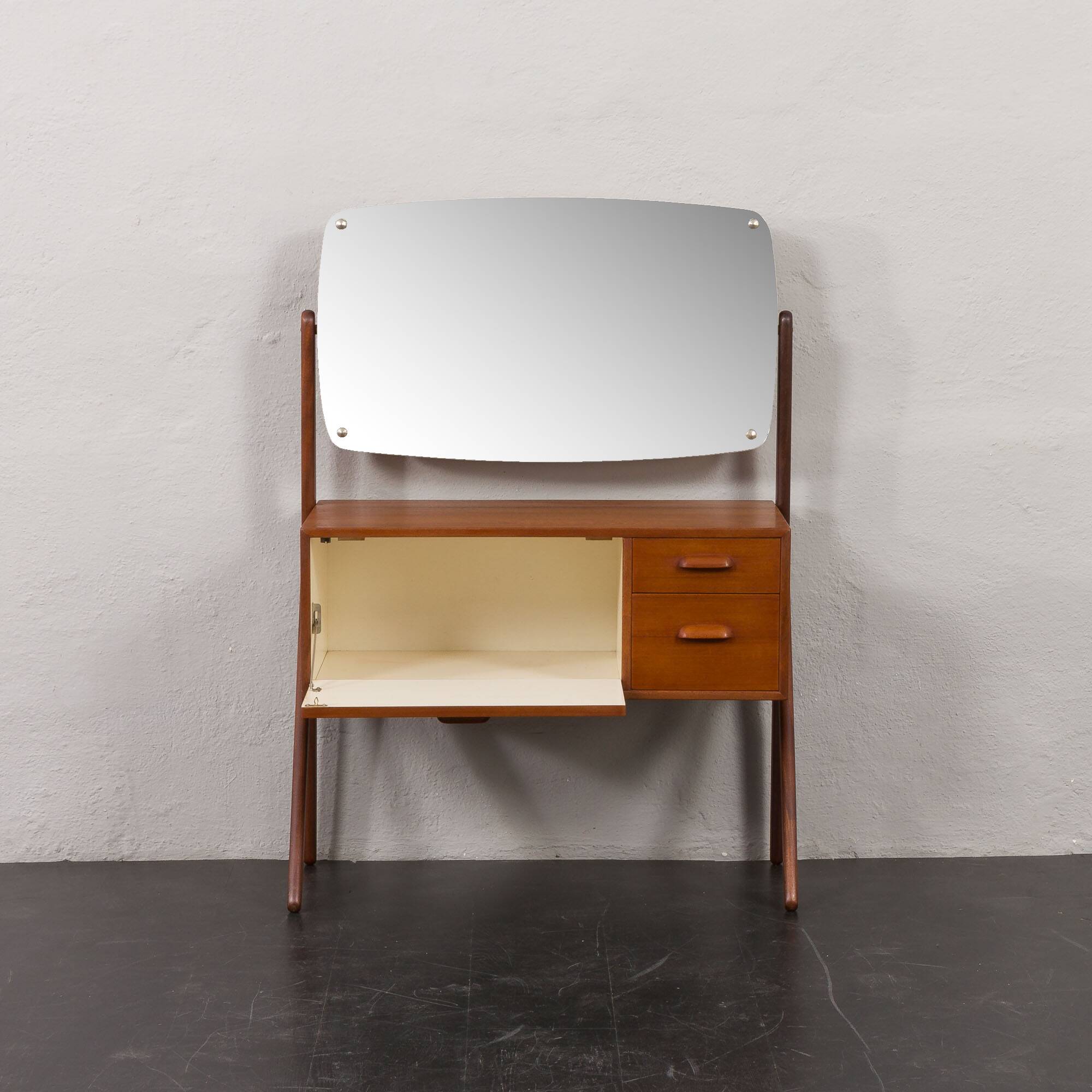 Mid-century Danish Teak Dressing Table from Ølholm Møbelfabrik,1960s