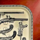 Vintage Fornasetti plateau with antique pistols décor – Italian design from the 1960s.