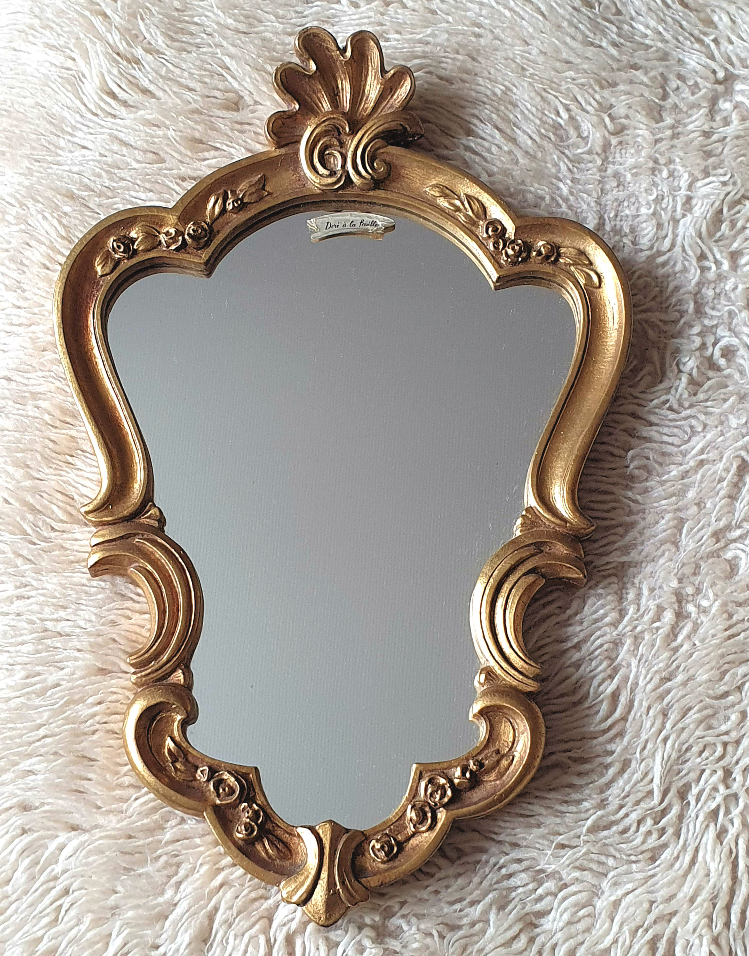 Golden mirror 47X31
