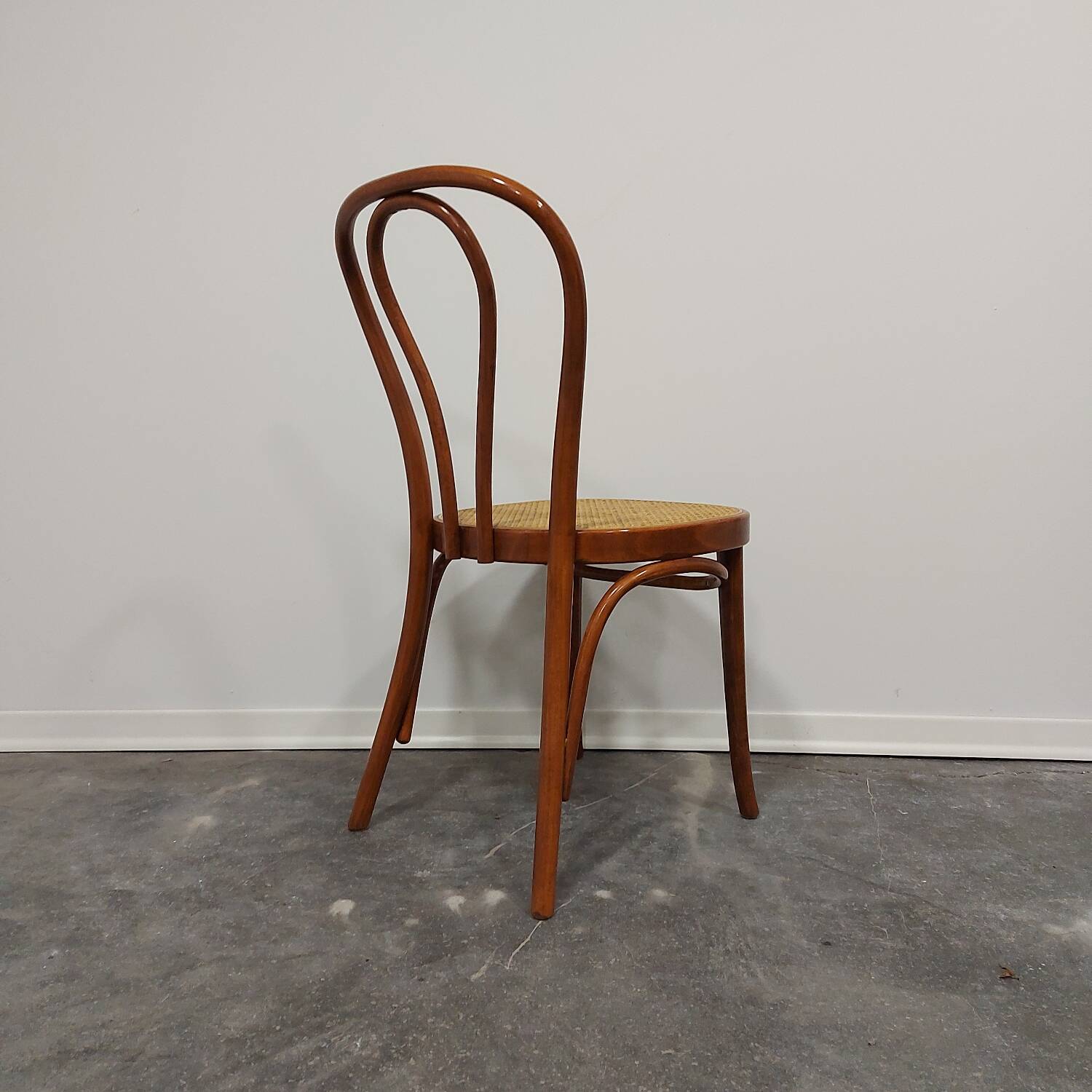 Chaise N.18 en bois courbé années 1980