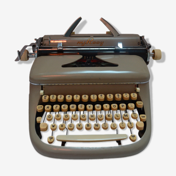Machine à écrire années 50