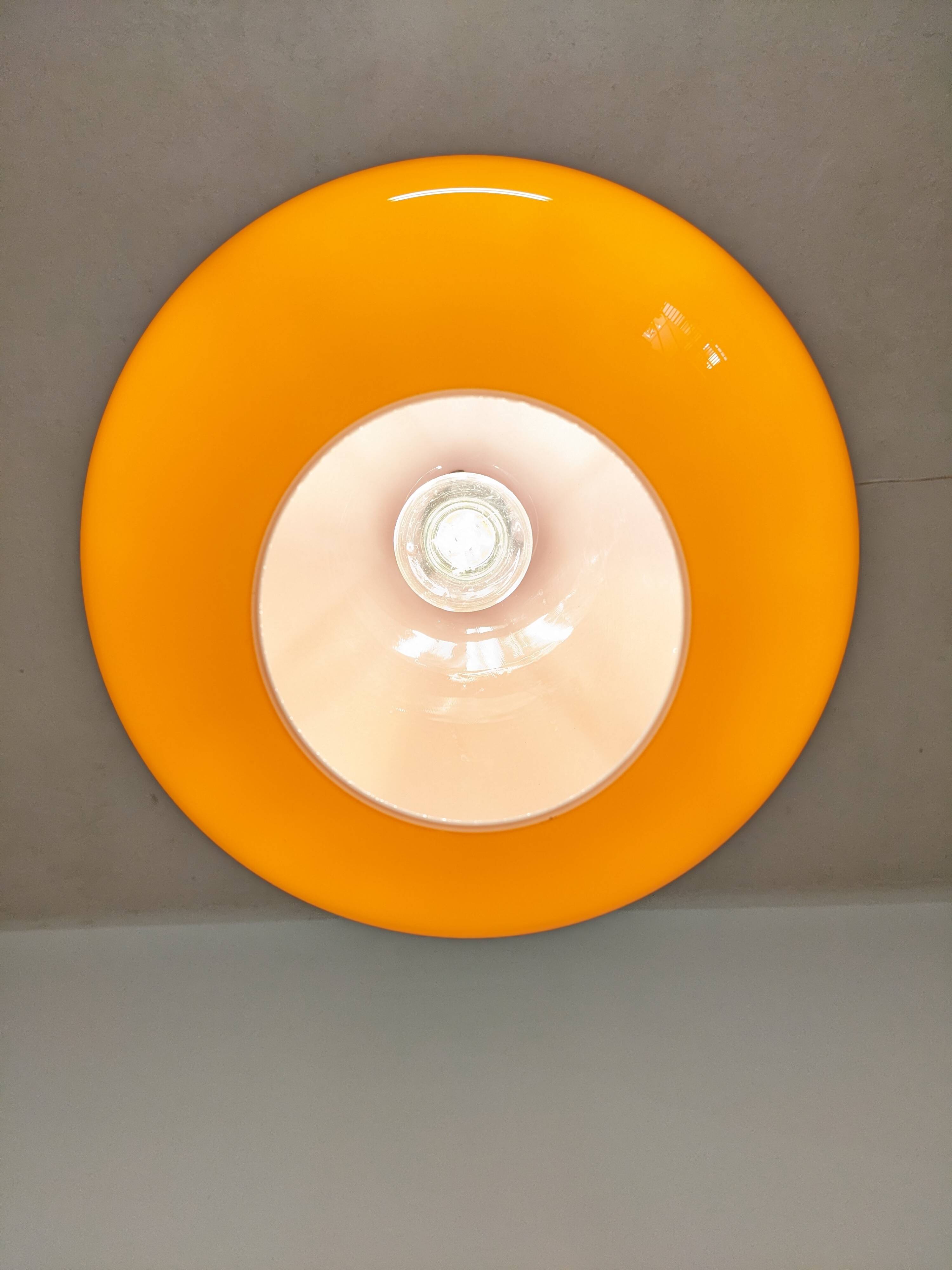 Suspension boule XL en opaline orange des années 60/70