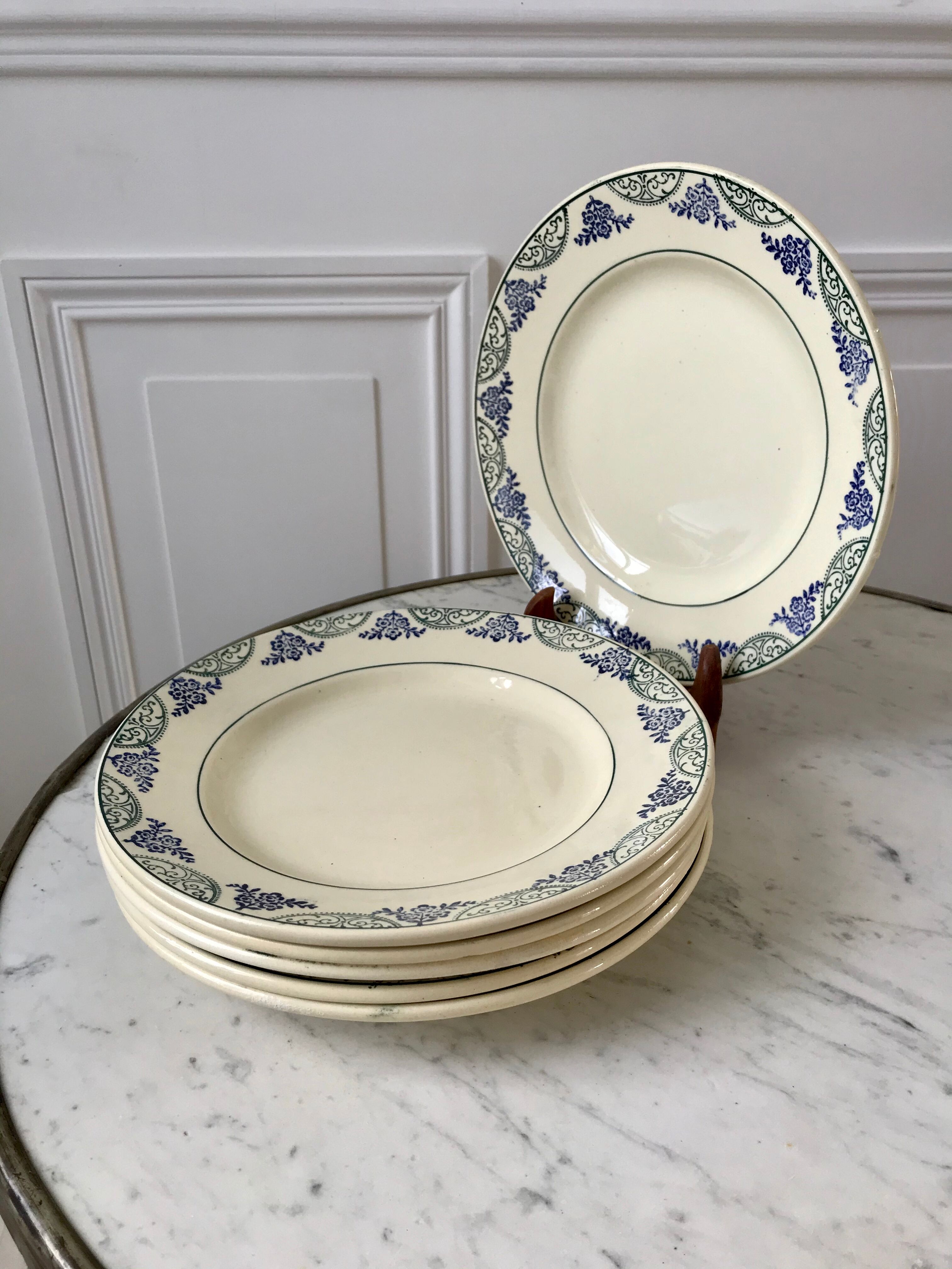 Lot de 6 assiettes plates Terre de Fer Moulins des Loups & Hamage vertes et bleues fin XIXème