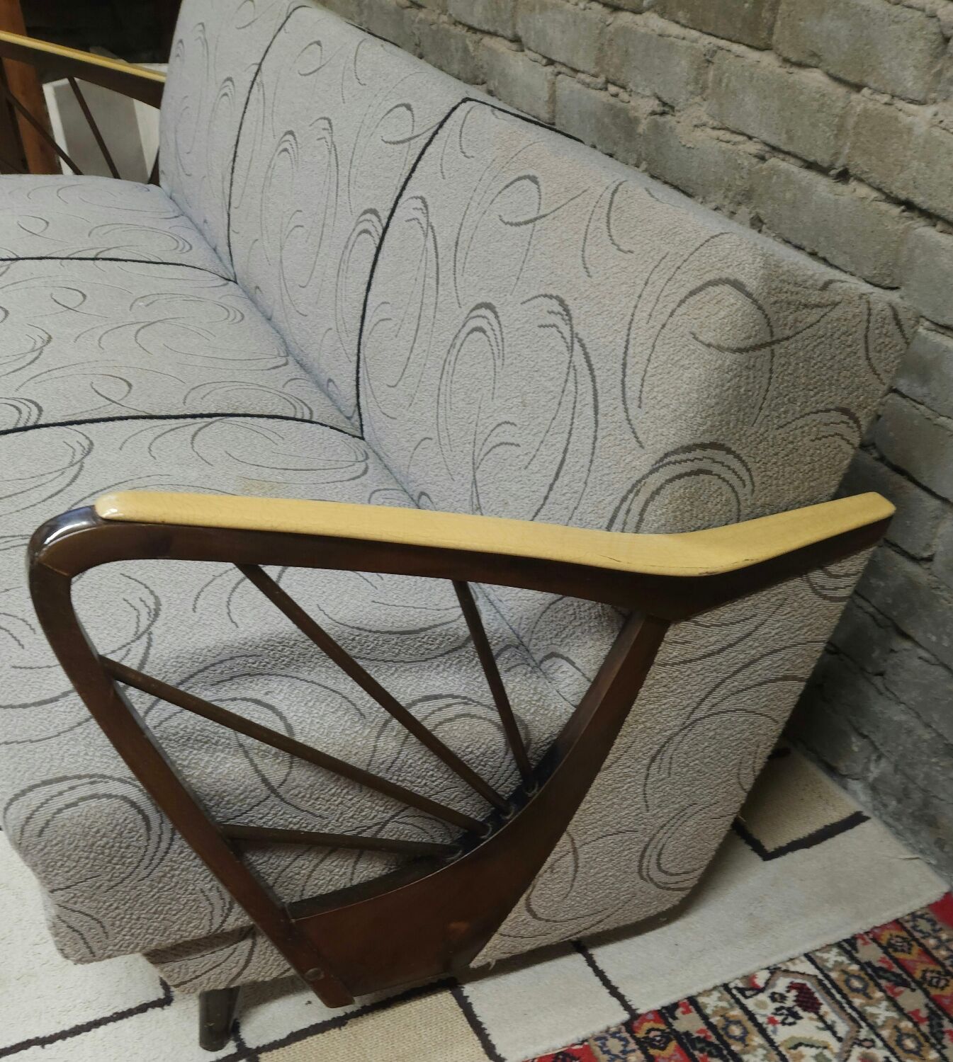 Vintage 1950s daybed sofa