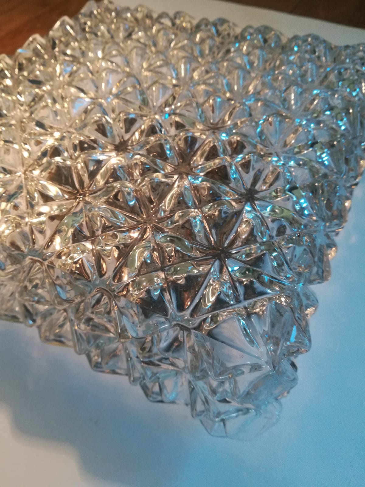 Cast glass ceiling lamp