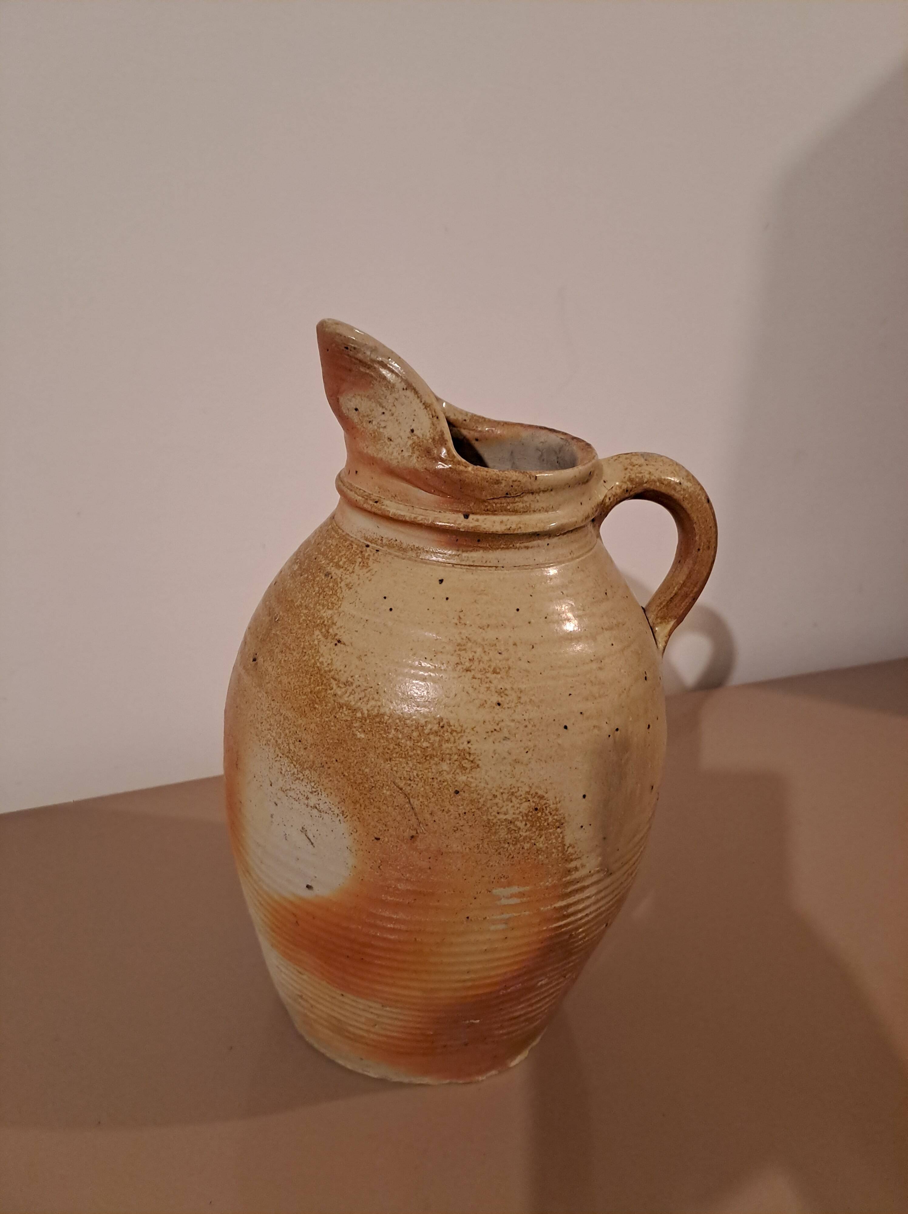 Pichet vintage en grès émaillé