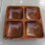 Plat compartimenté en teck scandinave années 60 70