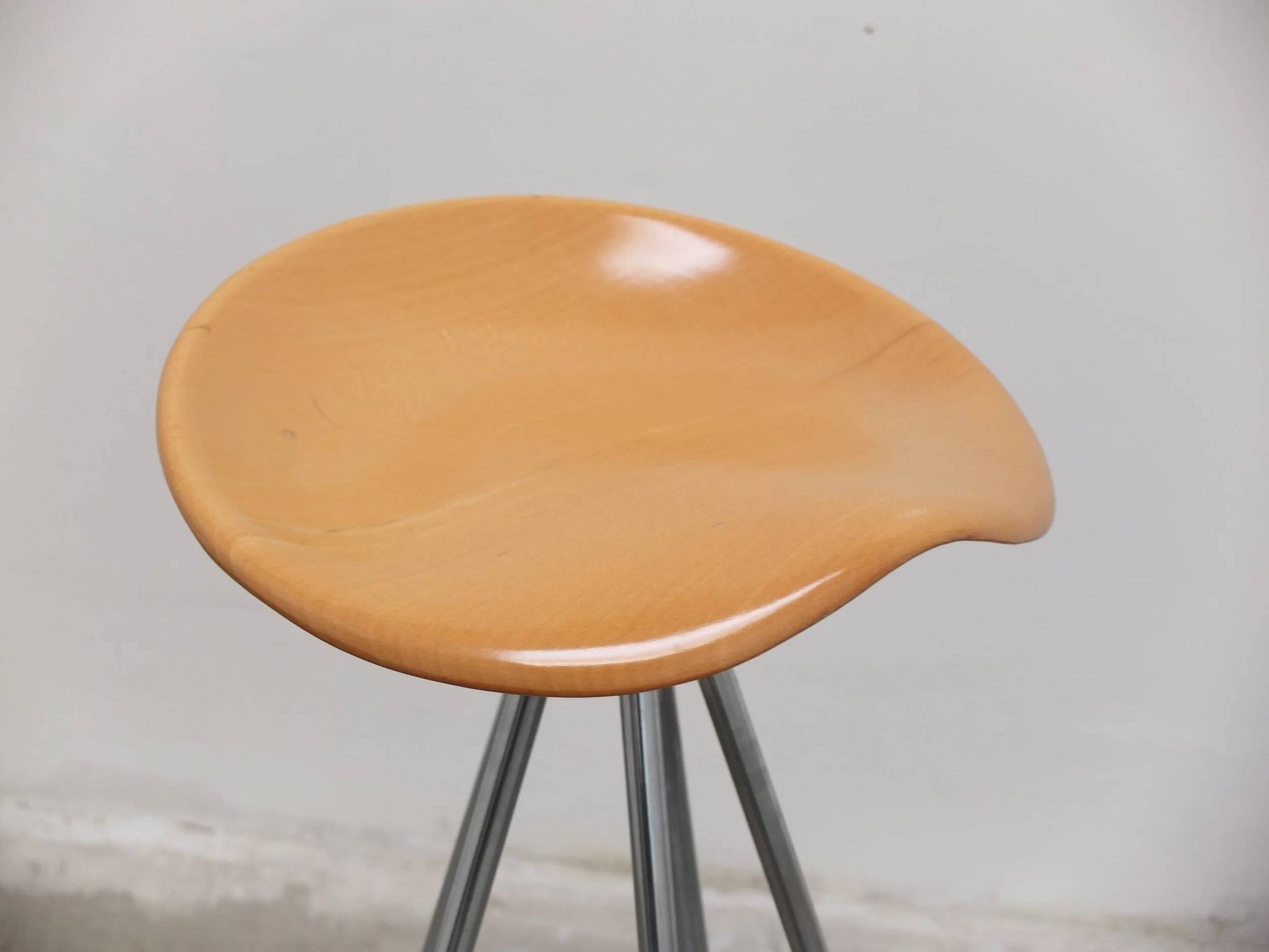 Pair of 'Jamaica' swivel bar stools by Pepe Cortès for BD Barcelona, 1990s