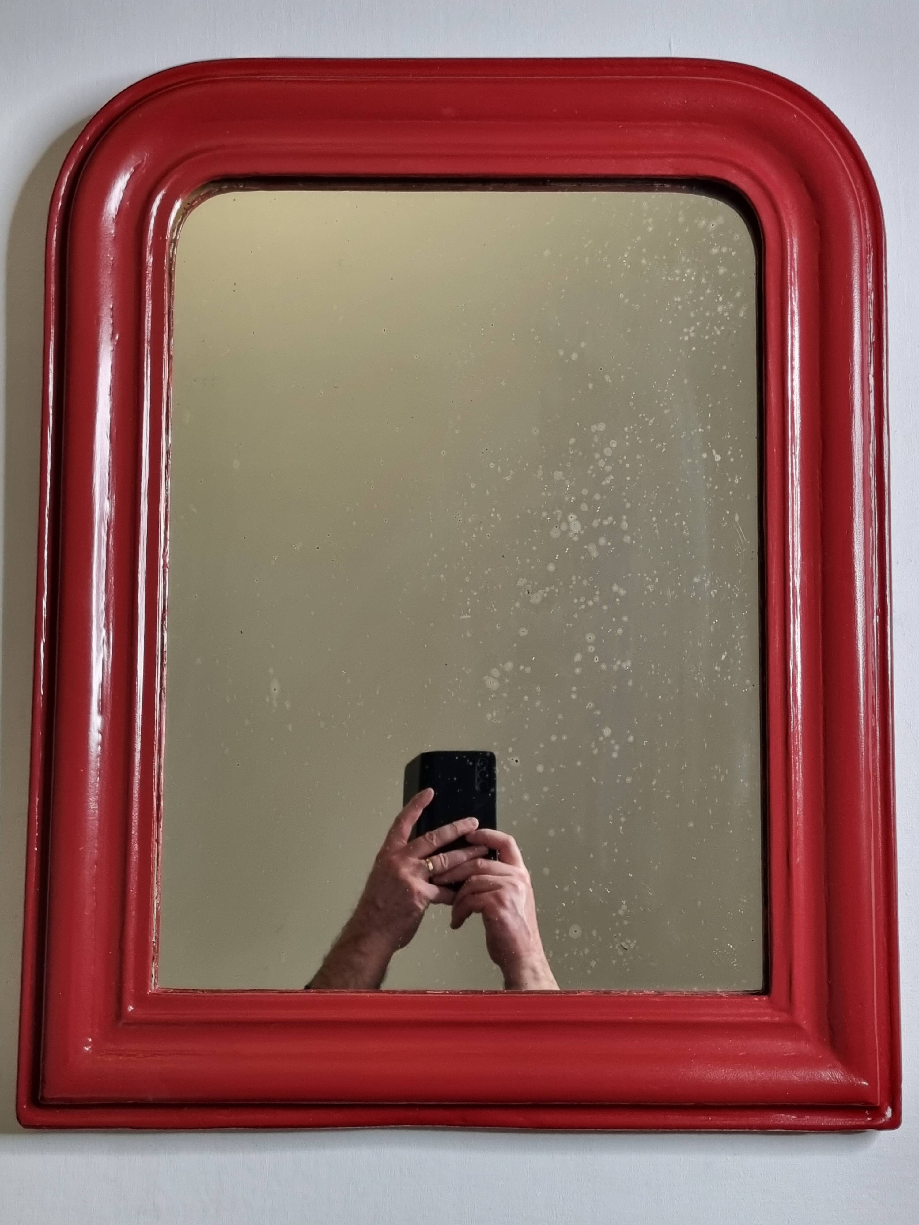 Vintage Louis Philippe style table mirror in Basque red 48 cm x 61 cm