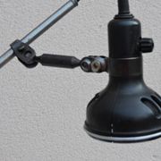 Lampe atelier Singer articulée de machine a coudre industrielle vers 1930