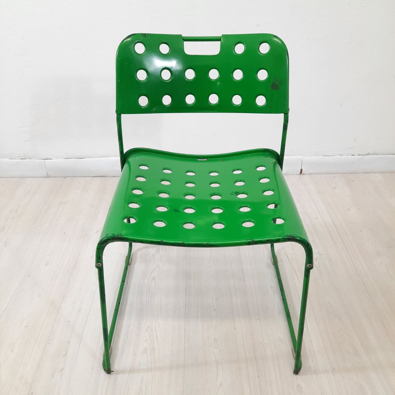 11 chairs designed by Rodney Kinsman for Bieffeplast