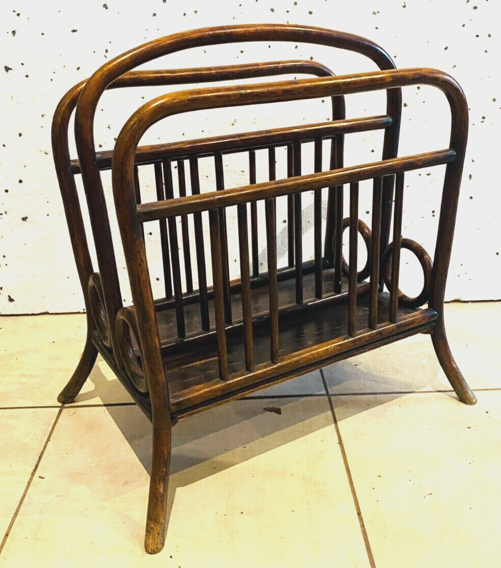 Wooden magazine door curve XX century