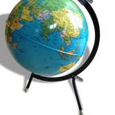 Golbe Taride tripode avec loupe !