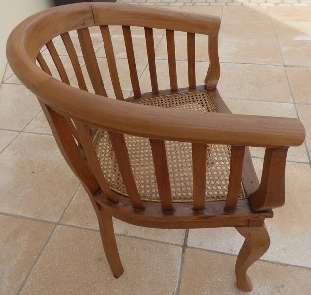 2 Colonial armchairs in natural solid wood with cane seats