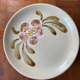 6 flat and deep stoneware plates