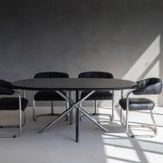 Table à manger Nodo par Carlo Bartoli, produite par Tisettanta