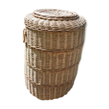 Rattan basket with lid