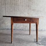 Round farmhouse table