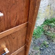 Commode vintage pieds compas