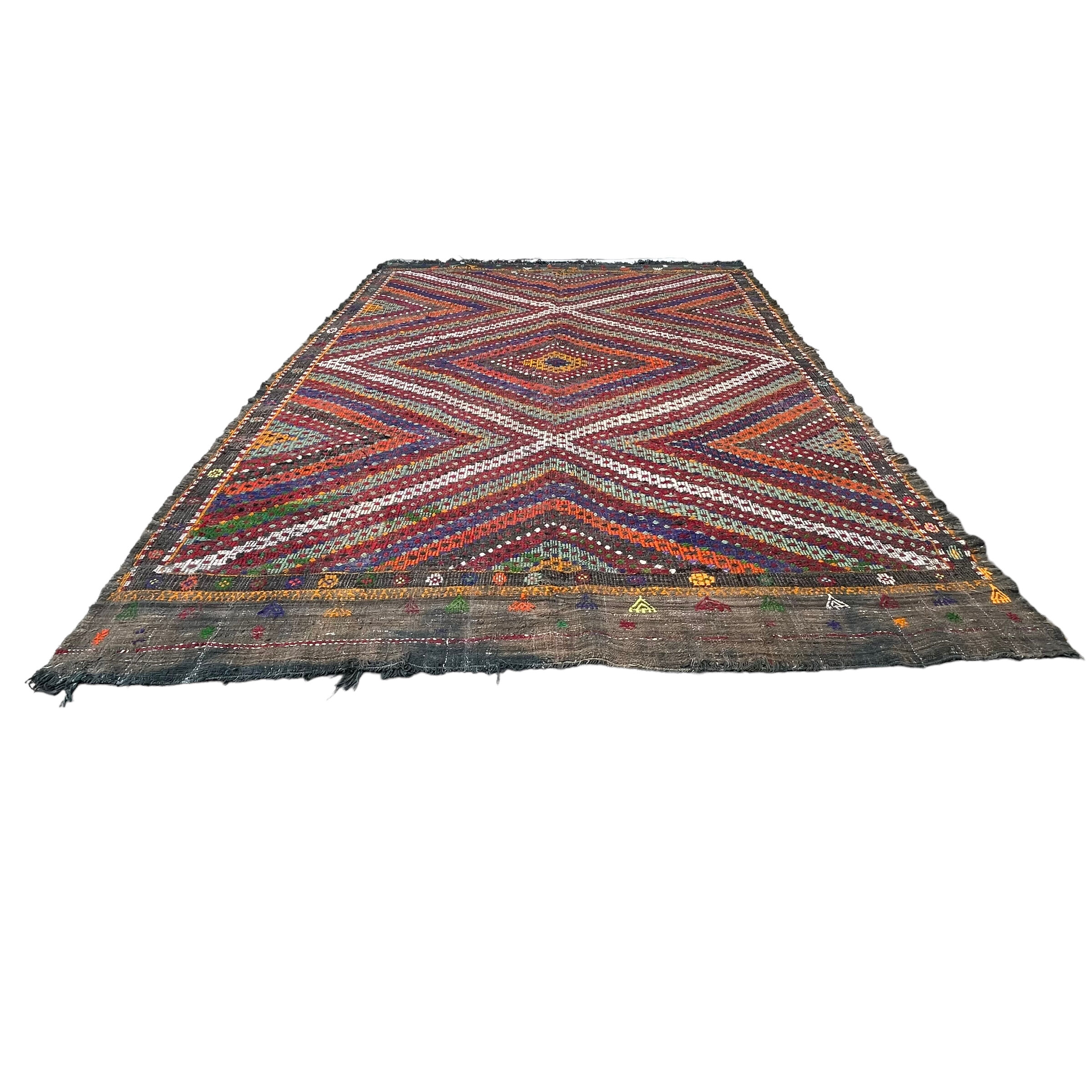Vintage turkish kilim rug , 295 x 197 cm