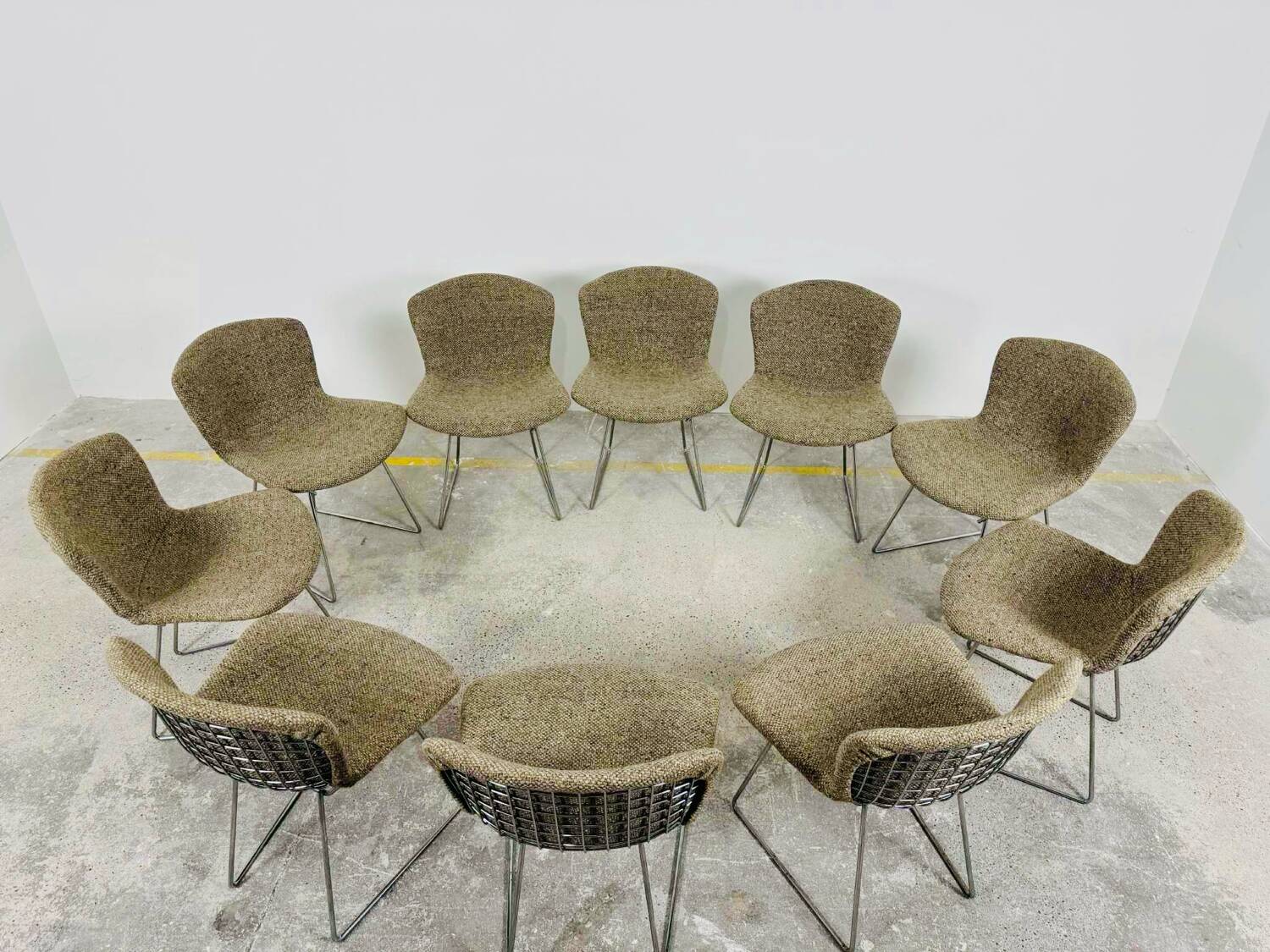 Set of 10 Wire chairs by Harry Bertoia for Knoll
