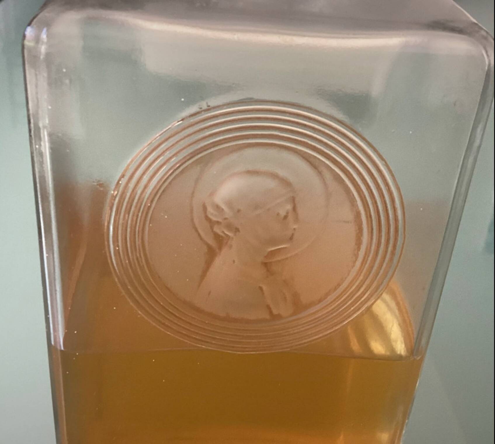 Antique Clos Saint Odile 1921 carafe commissioned from René Lalique