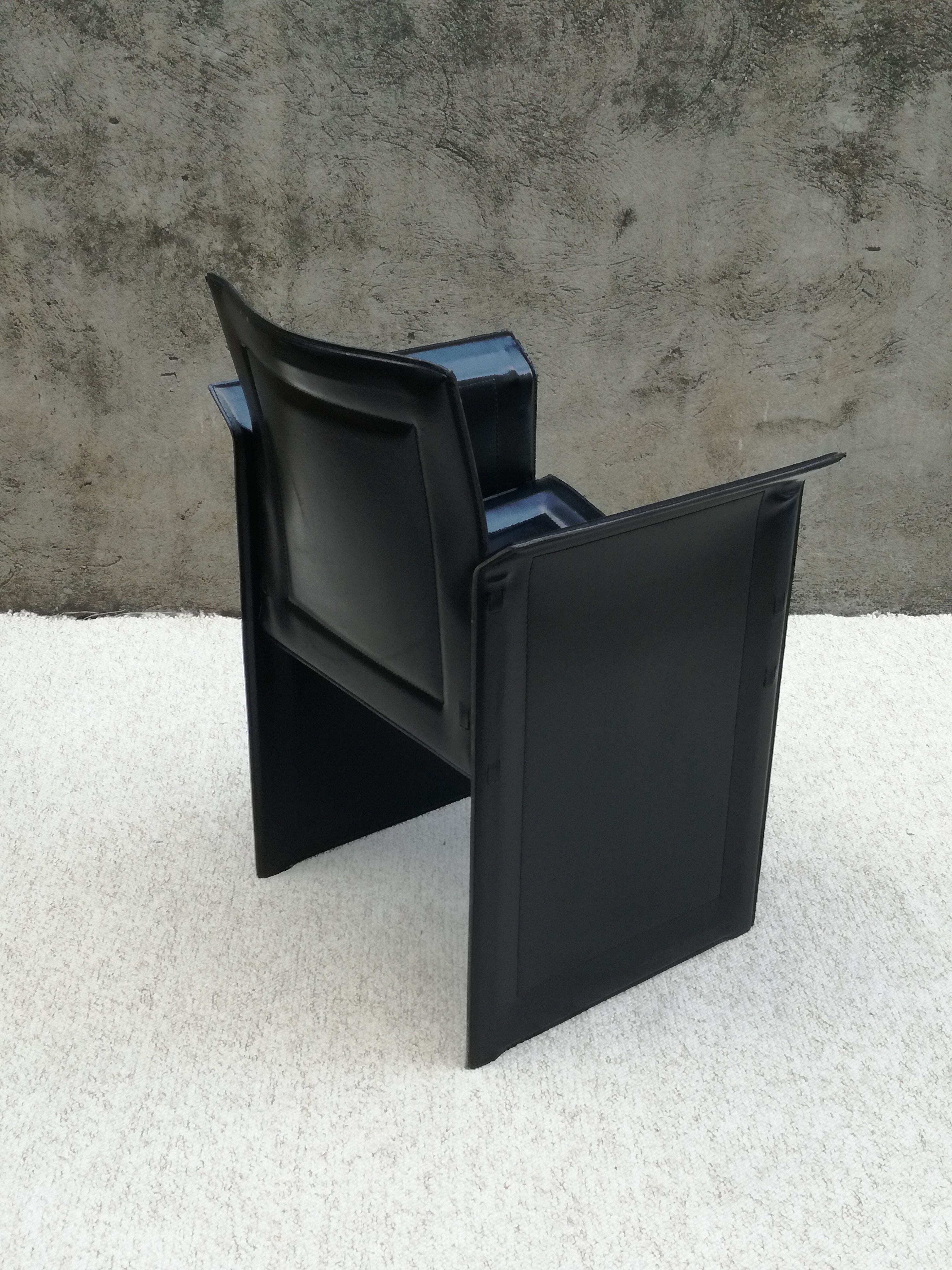 Tito Agnoli Italian black leather design chair