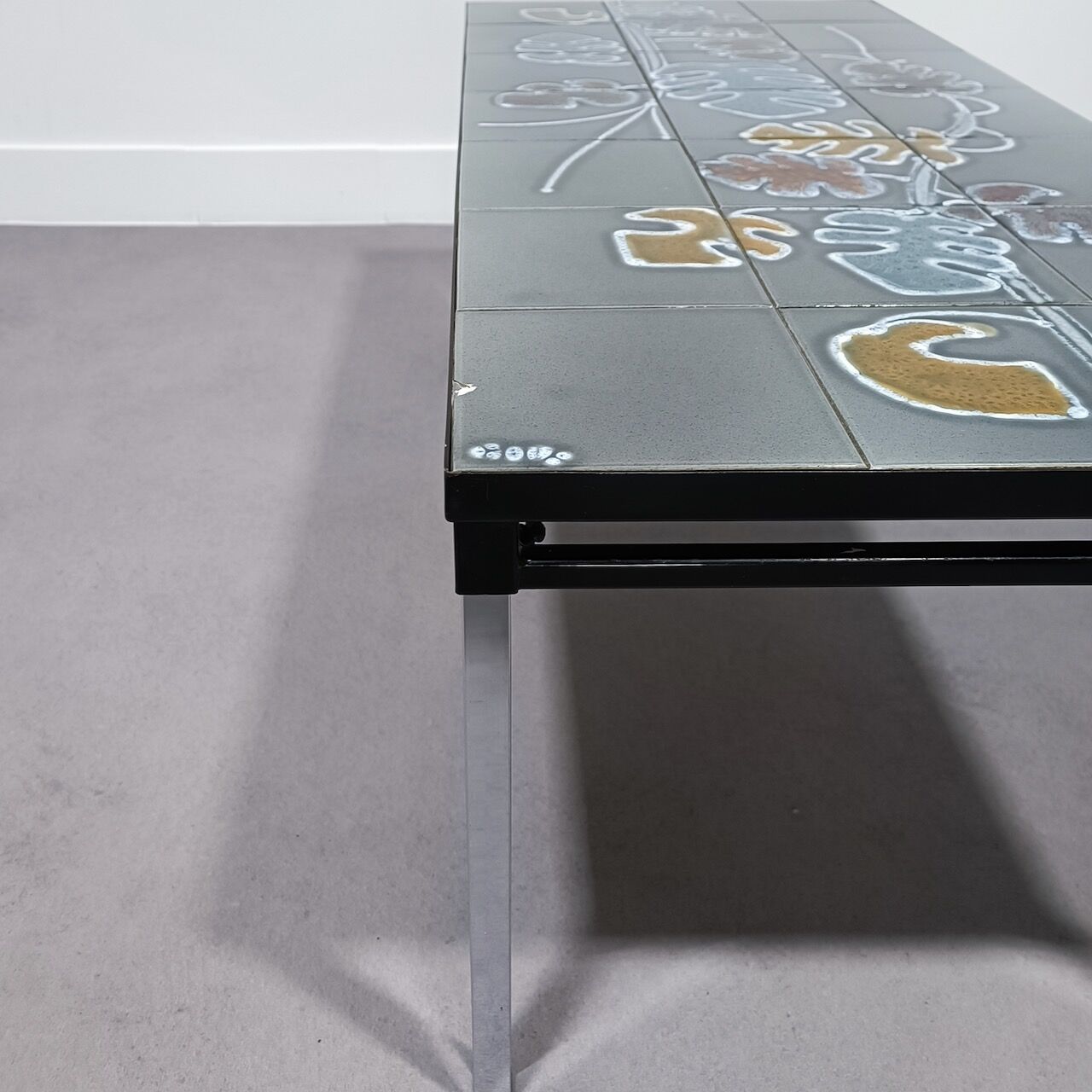 Table à carreaux vintage