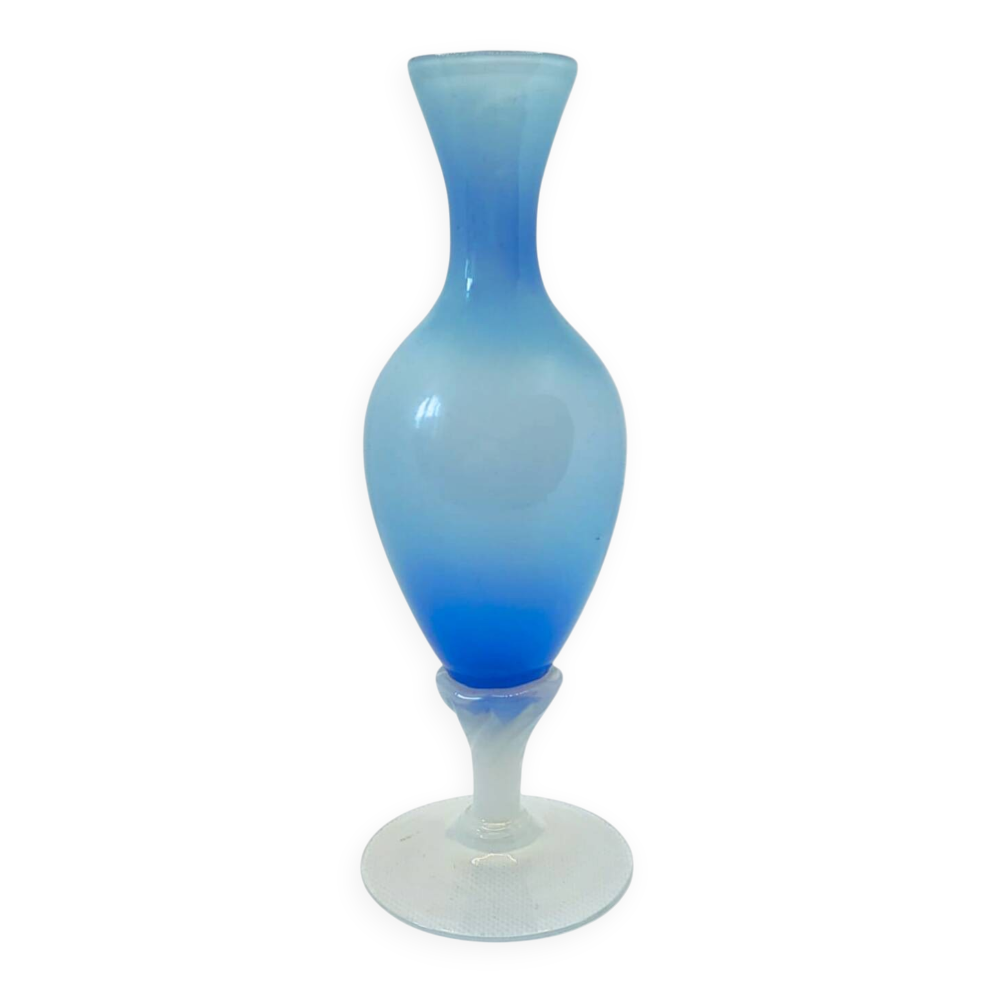 Vase en opaline bleue et blanche