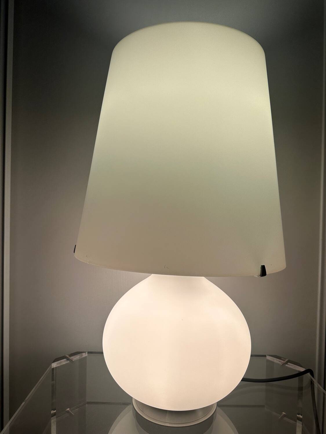 Lampe Fontana Arte par Max Ingrand