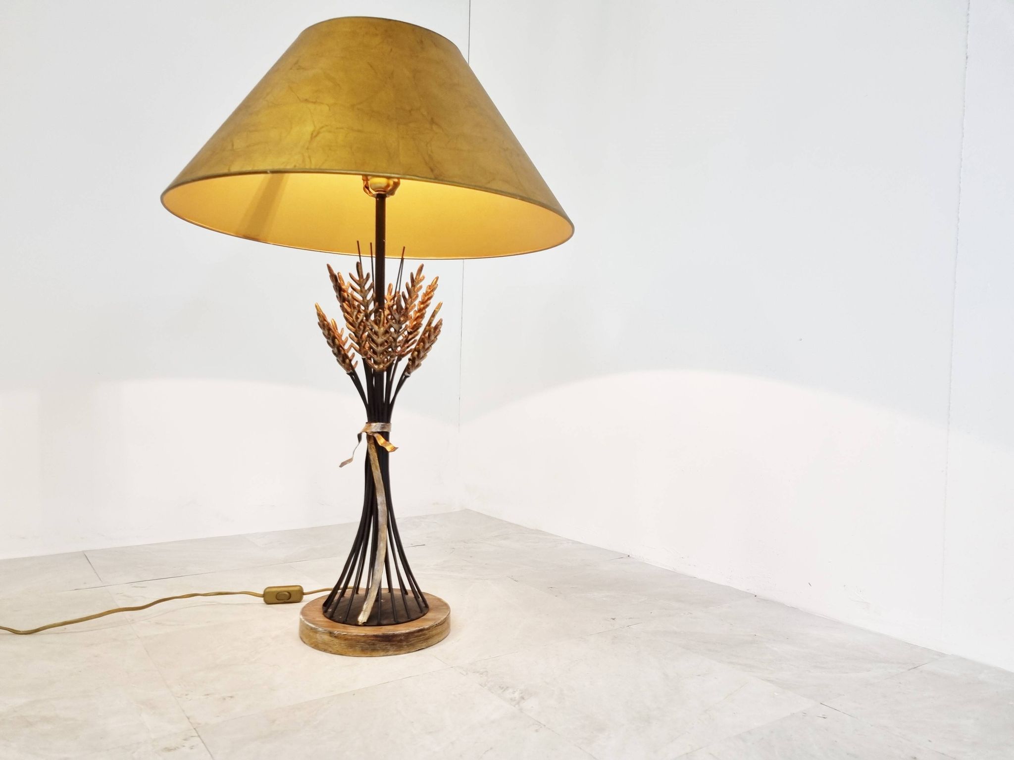 Lampe de table vintage en forme de gerbe de blé - années 1960