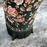 Two toad armchairs, floral motifs