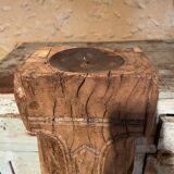 Half Indian wooden column