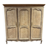 Armoire en chêne de style Louis XV